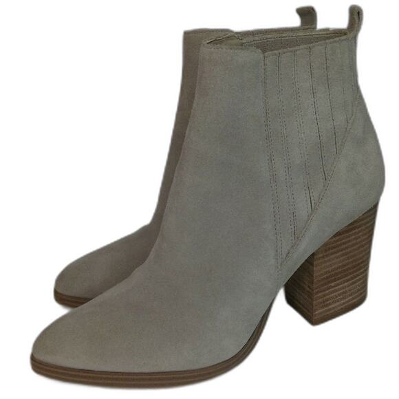 Marc Fisher Alva Suede Beige Pull On Bootie Ankle Height Pointed Toe Size 8.5 - Picture 4 of 10